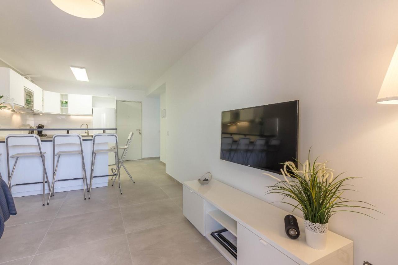 Luxury Duplex In Los Cristianos , 6 Pax Exterior photo